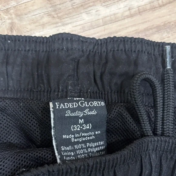 Faded Glory Black Mesh-Lined Athletic Shorts - Picture 2 of 4